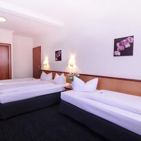 Hirsch Hotel