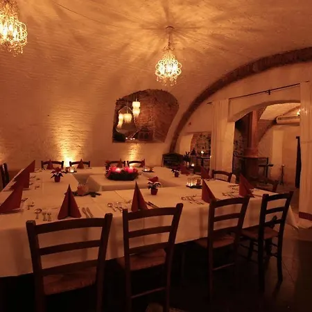 Hotel Hirsch 3*