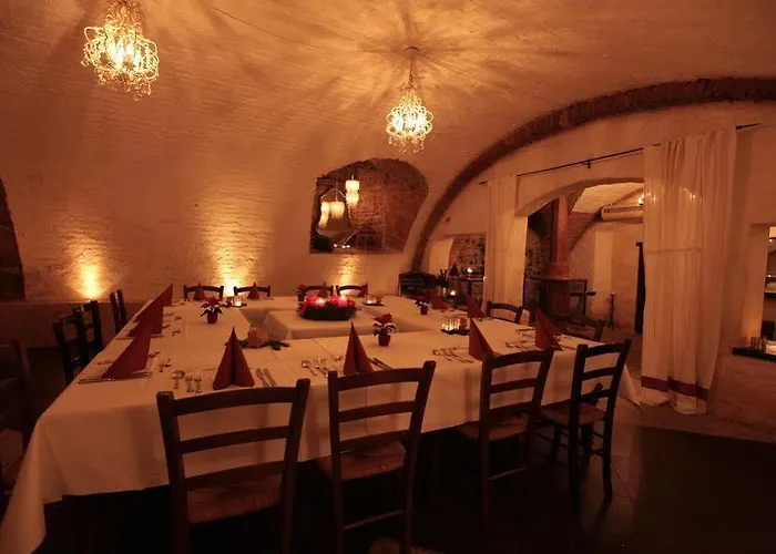 Hotel Hirsch 3*